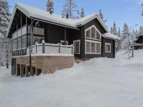 Holiday Home Rölli 2 by Interhome, Äkäslompolo
